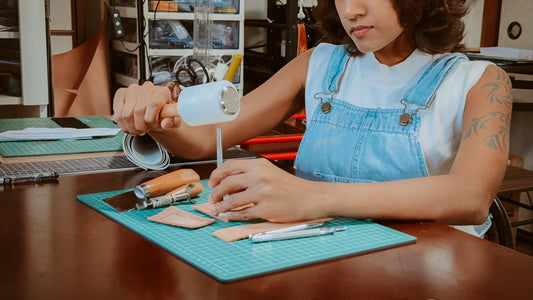 leather crafting studio, tooled leather crafting